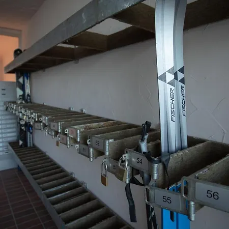 - Skipiste Um Ecke Winterberg